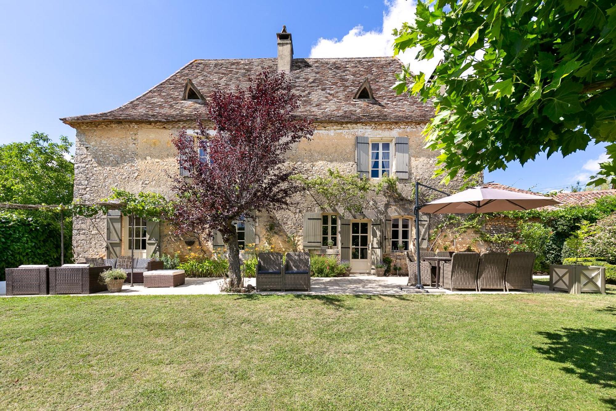 La Maison Louverie Pontours エクステリア 写真