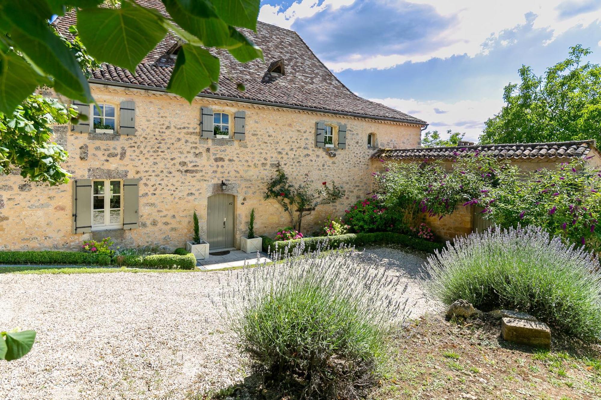La Maison Louverie Pontours エクステリア 写真