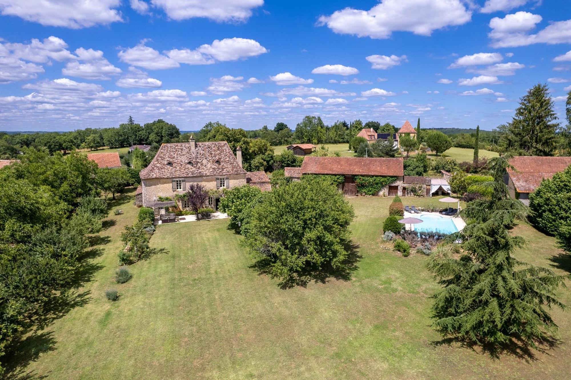 La Maison Louverie Pontours エクステリア 写真