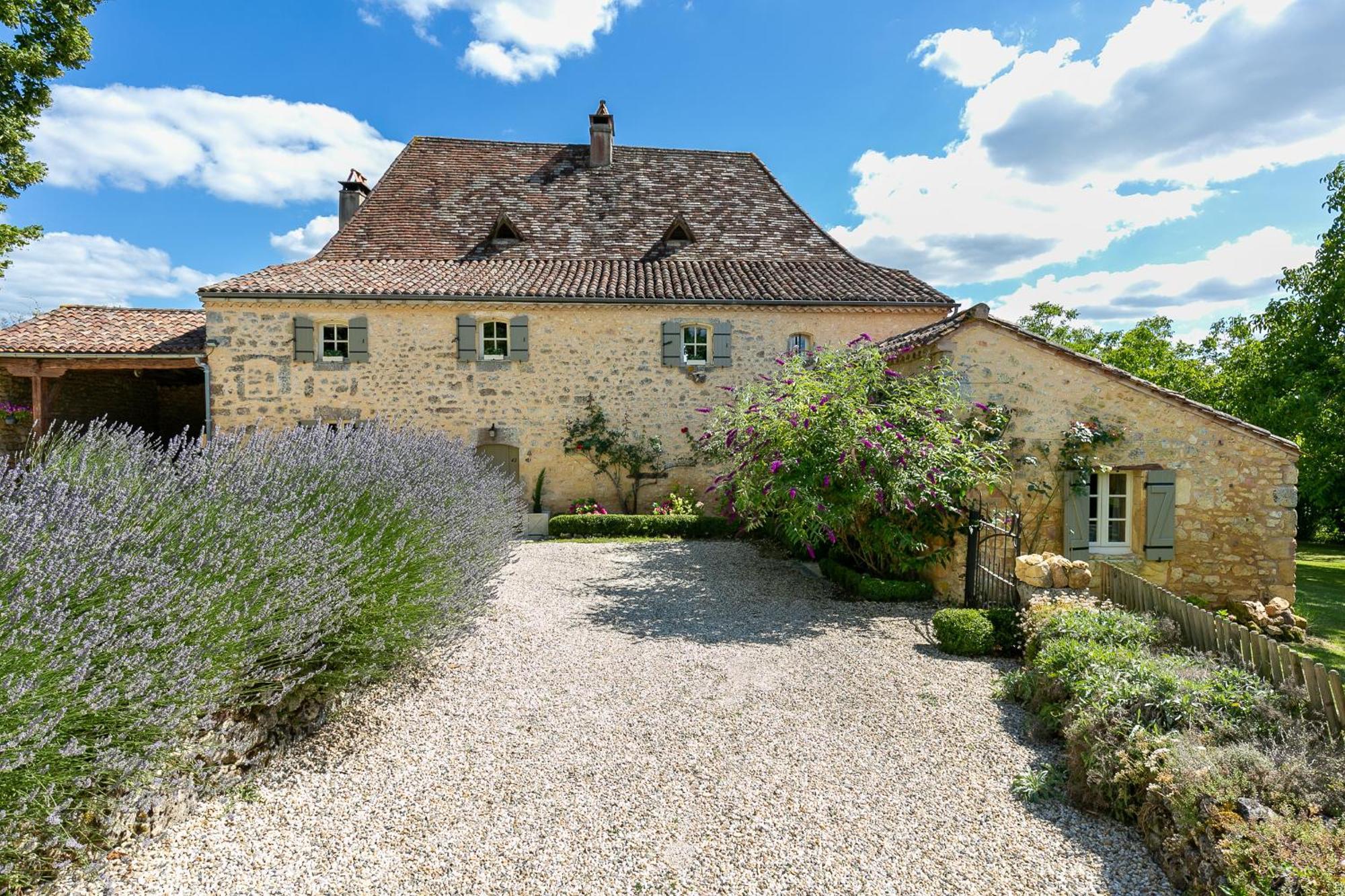 La Maison Louverie Pontours エクステリア 写真