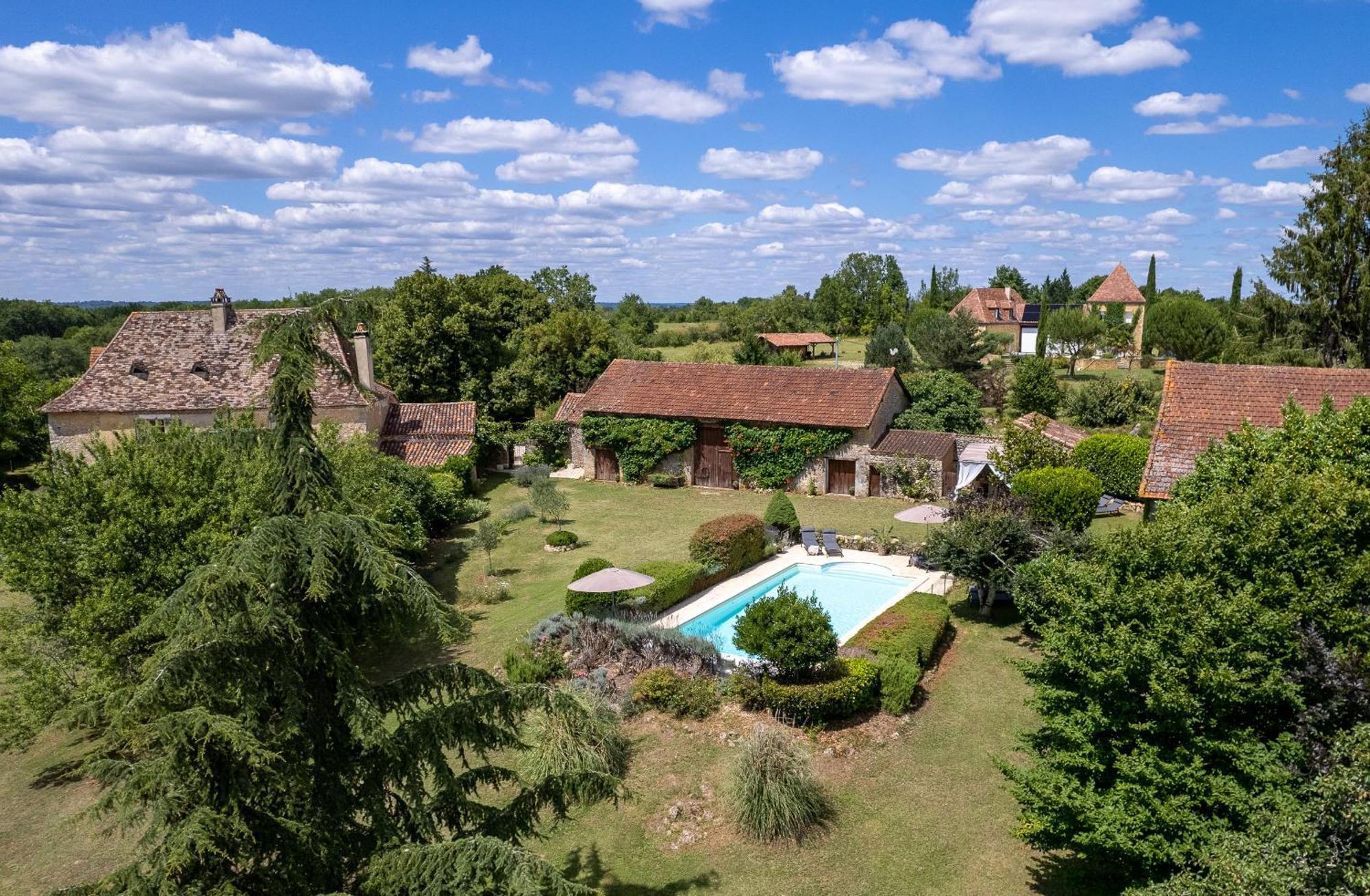 La Maison Louverie Pontours エクステリア 写真