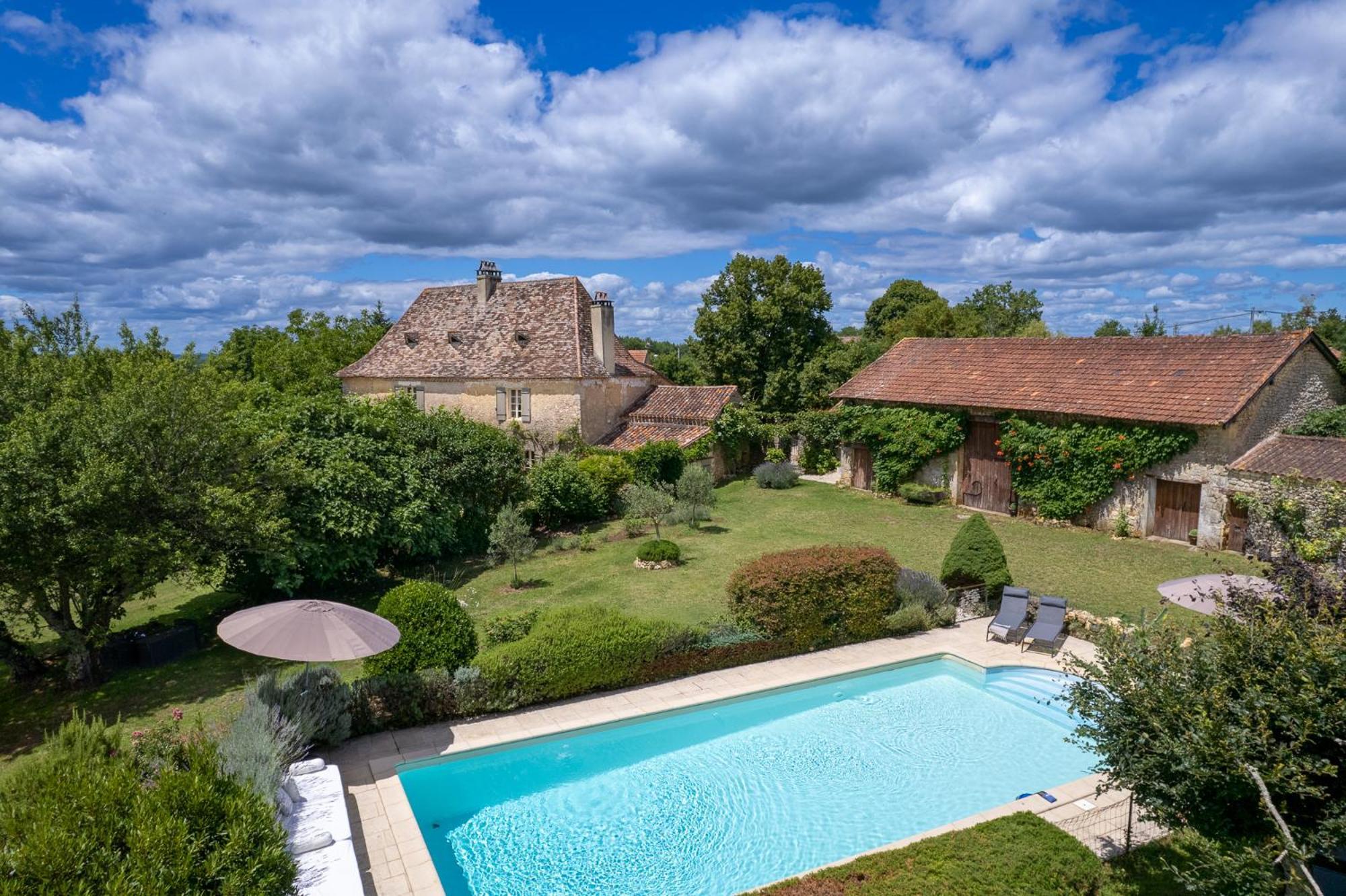 La Maison Louverie Pontours エクステリア 写真